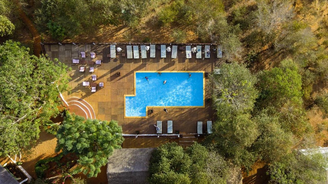 Hotel Olympe De Bemaraha Bekopaka Exterior foto